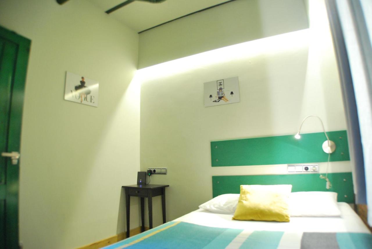 Welcome Apartments Retiro Park Charme Madrid Exterior photo