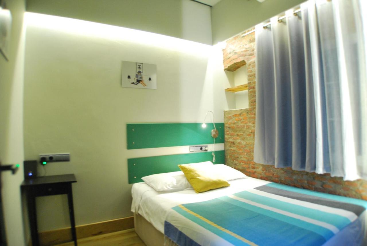 Welcome Apartments Retiro Park Charme Madrid Exterior photo